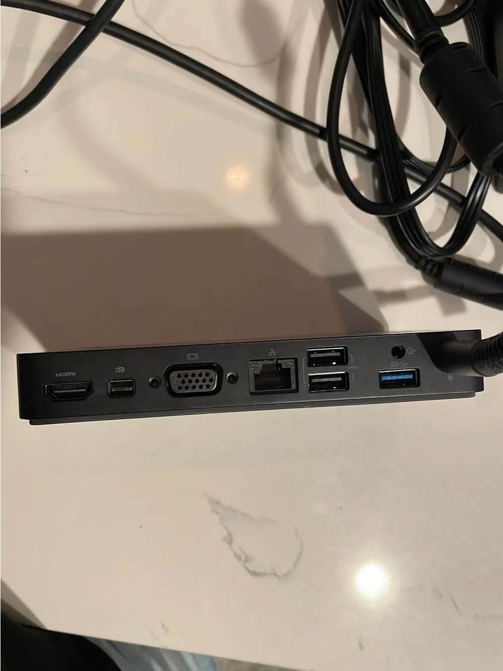 Dell WD15 Black USB-C Docking Station with Multiple Ports